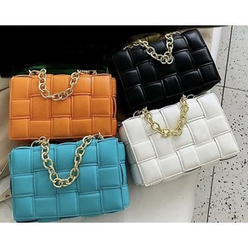 Pleated Gold rope Chain Crossbody