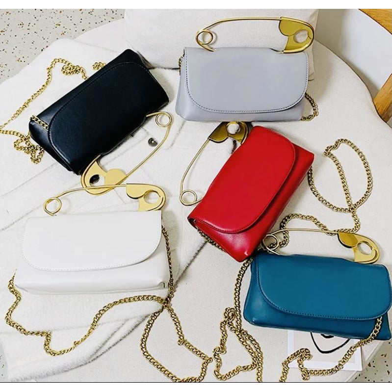 Pin Puse Pin me safety pin purse